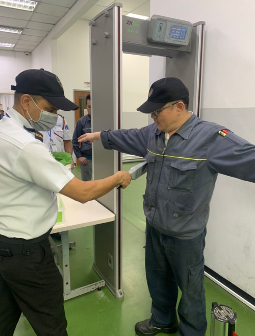X-Ray, Screening Solutions & Metal Detectors Johor Bahru (JB) | Security Services Company Johor Bahru (JB) | Integrated Security Solution (JB)